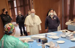 Pope Francis greets medical workers administering the vaccine against COVID-19 April 2, 2021. Credit: Holy See Press Office